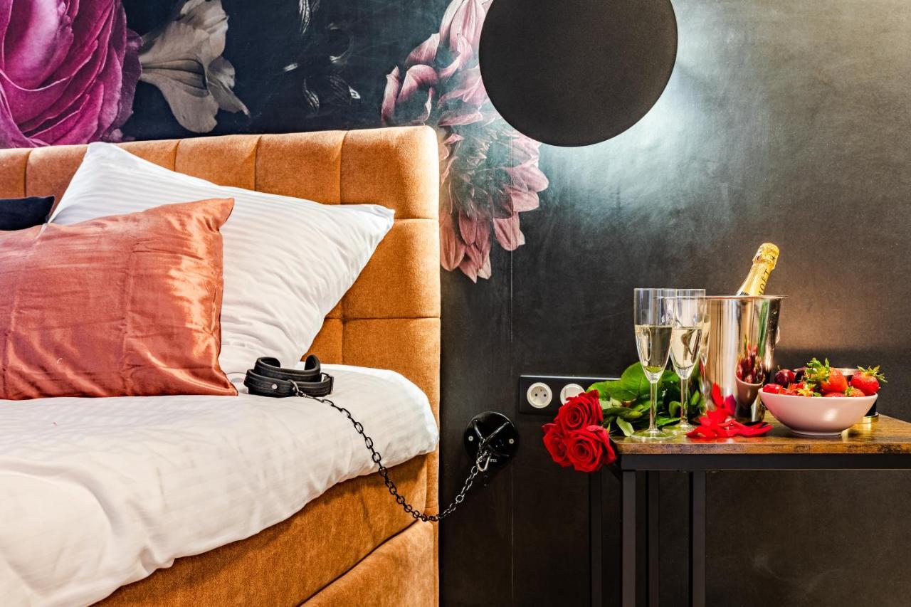 Secret Garden Apartment Βαρσοβία Εξωτερικό φωτογραφία